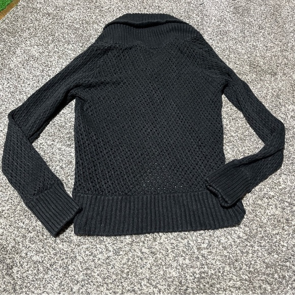 JJ Original One Button Sweater Womens Juniors Size L Black Knitted Crotchet - Picture 6 of 6